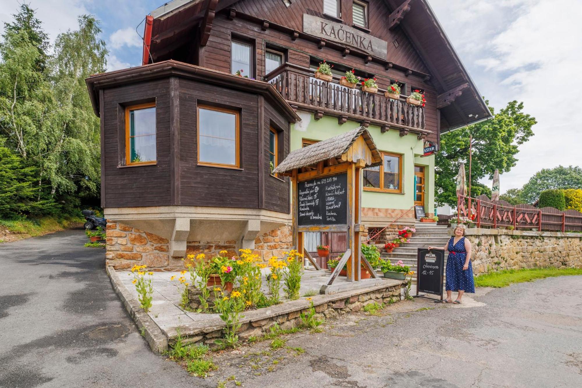 Hotel Kacenka Kraliky Exterior photo